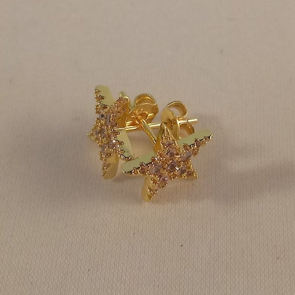 18K Yellow Gold Plated Star Shape Diamond Zircon Stud Earrings Party Gift 12mm - Picture 3 of 6